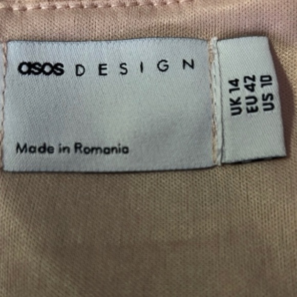 ASOS DESIGN sequin mini skirt in rose gold multi sequin SZ 10 - Picture 7 of 8